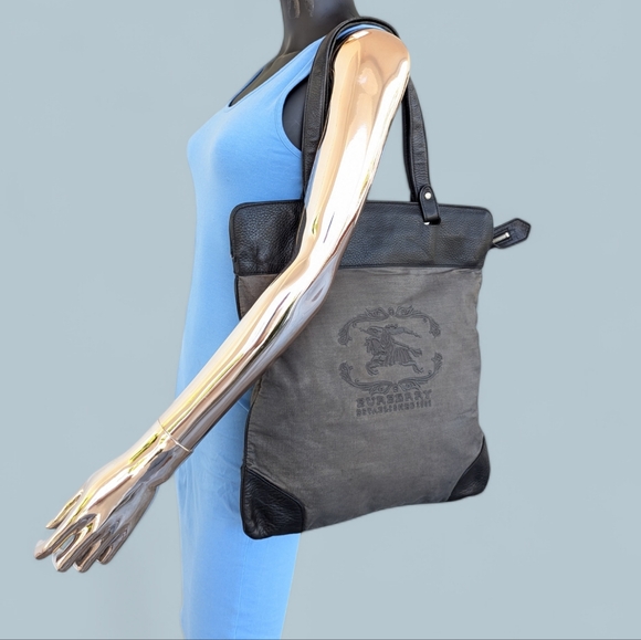 🩶Burberry Gray Logo Canvas Tote Bag - Picture 1 of 16